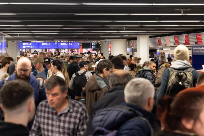 Lufthansa cancels flights due to IT systems failure – المضارب العربي