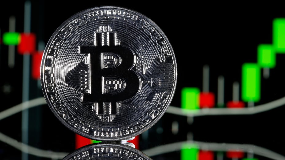 لا حديث عن لقطات القمر في Bitcoin Bash لهذا العام ميامي تجمع محبو أكبر رمز رقمي ميامي بيتش الأسبوع لحضور مؤتمر 2023 للاحتفال بتجاوز سلسلة الكوارث العام الماضي